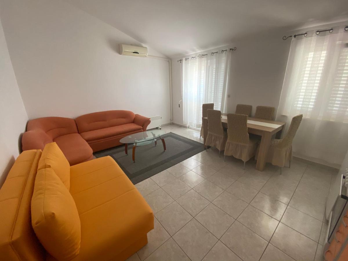 Apartmani Anita スタリグラード エクステリア 写真